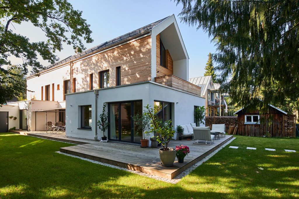 GRUBER.HAUS GmbH - Mehrgenerationenhaus